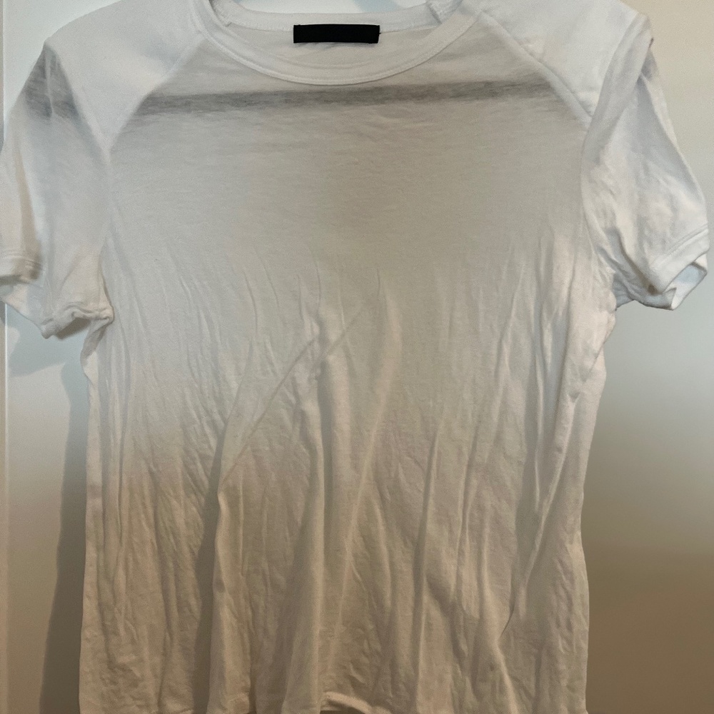 plain white tee